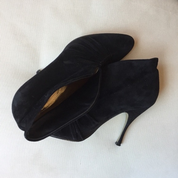 Dolce & Gabanna Gold bottom boots. Black suede - Picture 4 of 6